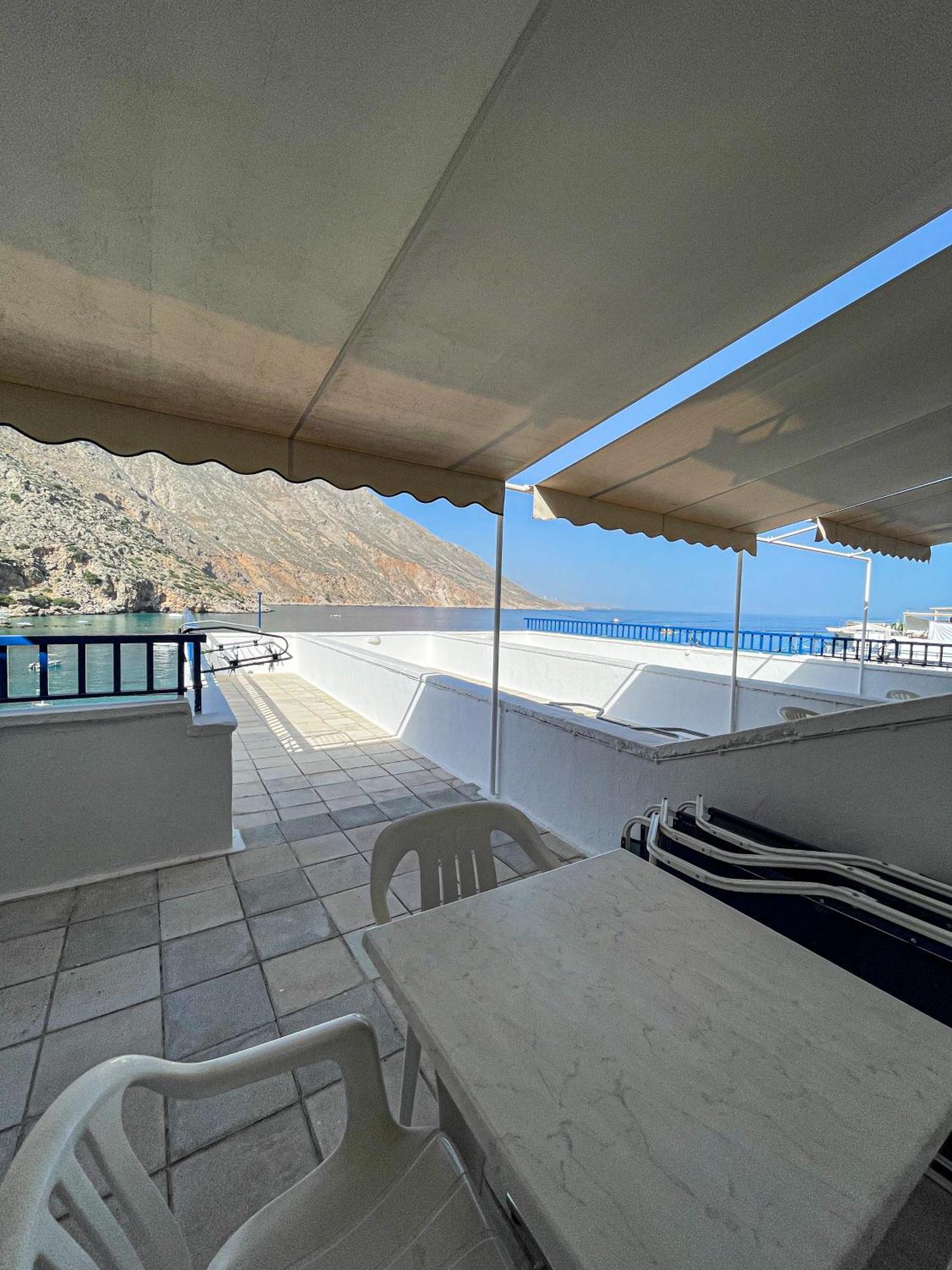 The Blue House Hotell Loutro Exteriör bild